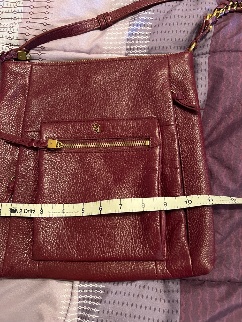 Elliott Lucca Women's Burgundy Leather Crossbody Bag. 3 outside zip pockets - Picture 8 of 8